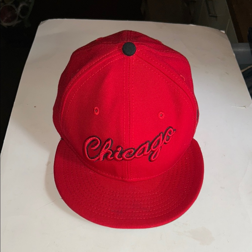 EUC Men’s New Era Fitted Cap